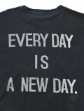 REMI RELIEF EVER DAY IS A NEW DAY - Vintage Black