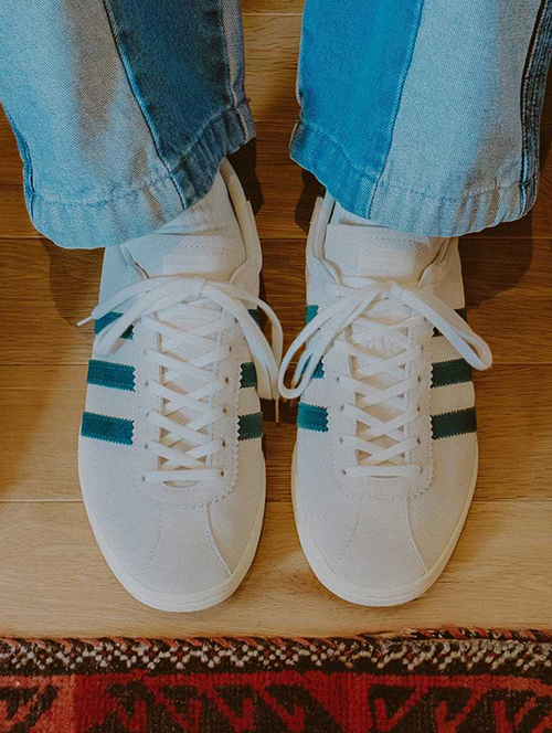 Adidas Originals TOBACCO JR2742 (オフホワイト）