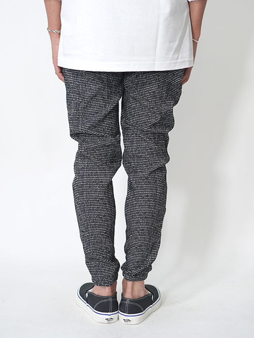 ZANEROBE（ゼインローブ 海外モデル）Sureshot Honeycomb Flight Jogger - Black