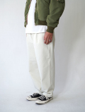 SALUTE HELM  HYPER FIT デニムジャージ ワンタック ワイドパンツ(65004) Off White