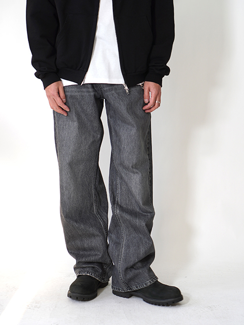 W.A.T.C STUDIO Loose Fit Organic Denim - Mid Black