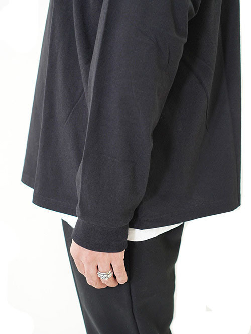 GOAT 7oz Long Sleeve Tee - Black