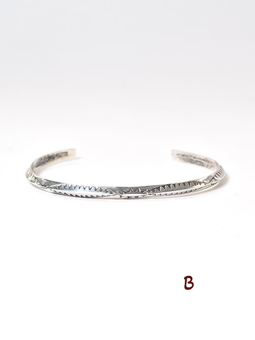NAVAJO Hand Made Silver Bangle