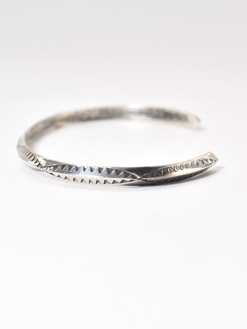 NAVAJO Hand Made Silver Bangle