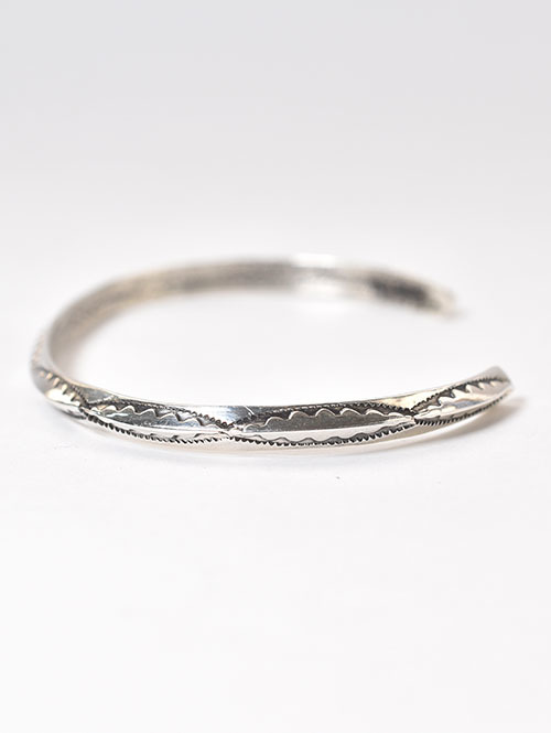 NAVAJO Hand Made Silver Bangle