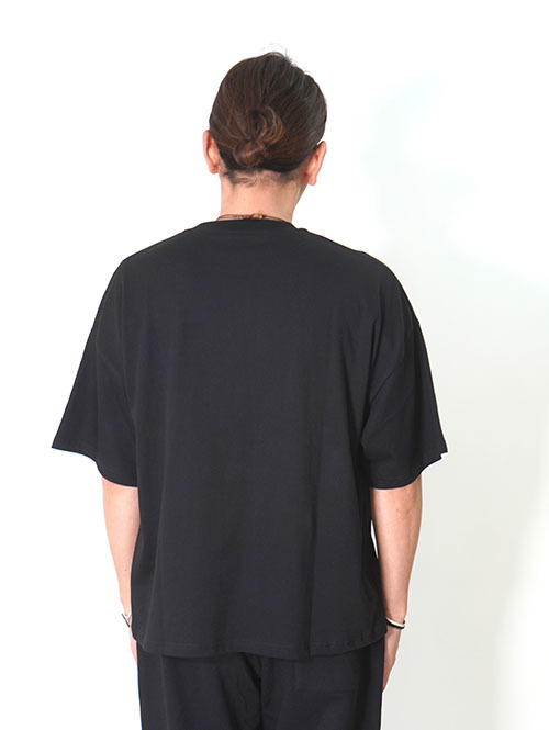 W.A.T.C STUDIO Oversized boxy Tee - Black