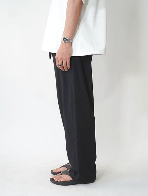 SALUTE HELM イージーラミー サイドライン ワイドパンツ (65013) - Black