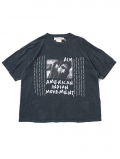 REMI RELIEF　AMERICAN INDIAN MOVEMENT　Tシャツ - Black
