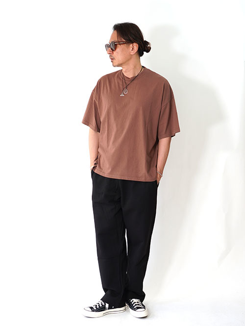 W.A.T.C STUDIO Oversized boxy Tee - Vintage Brown