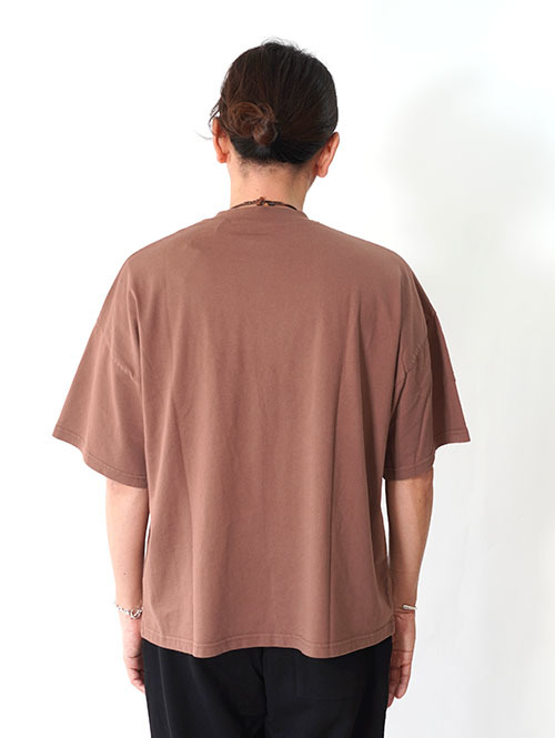 W.A.T.C STUDIO Oversized boxy Tee - Vintage Brown