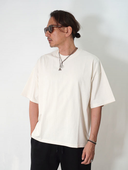 W.A.T.C STUDIO  Oversized boxy Tee - Natural /Ecru