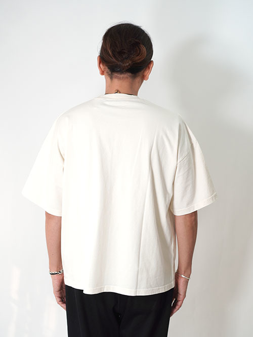 W.A.T.C STUDIO Oversized boxy Tee - Natural /Ecru