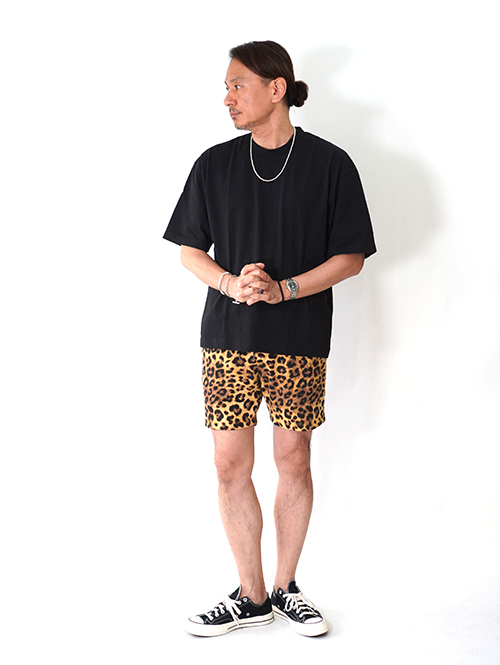 ILL ONE EIGHTY ILL241-16 LEOPARD SWEAT SHORTS