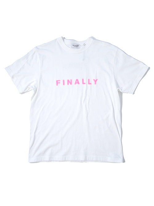 ANTHOLOGY FINALLY Tee