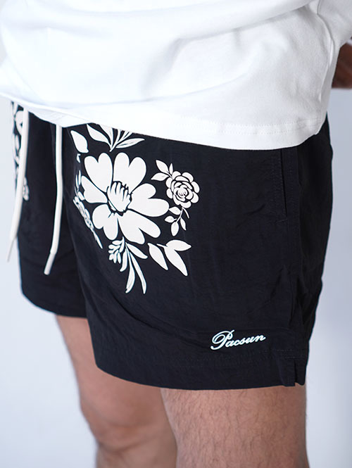 Pacsun. Dilated Applique 4.5" Swim Trunks