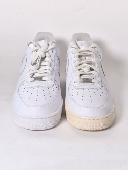 NIKE AIR FORCE 1 WMNS White　展示品　日焼け品