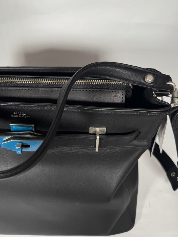 M.U.L Tote Series 2Way ワンショルダー M(MUL083-201009)（注：折りシワあり、詳しくは商品説明をご確認ください）