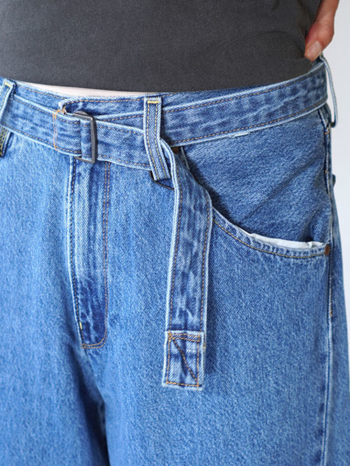 Levi's  TWISTED BAGGY JEANS  