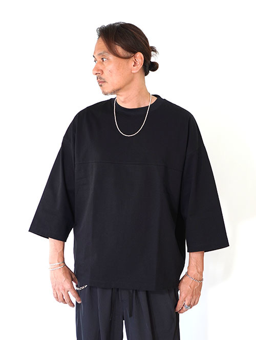 LA MOND  O/C LOOSE FOOTBALL TEE - Black　