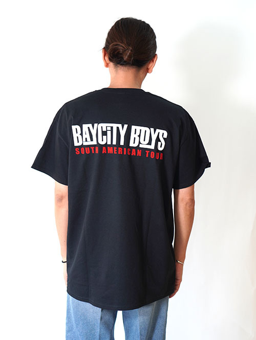 ILL ONE EIGHTY GDSS × ILL "BAYCITY BOYS" T-SHIRT  Black
