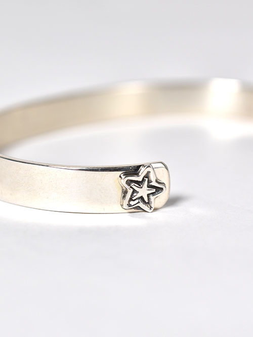 Navajo  Henry Mariano Silver Bangle