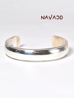 Navajo Rope Design Silver Bangle