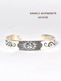 ホピ族【Ronald Wadsworth】 Silver Bangle
