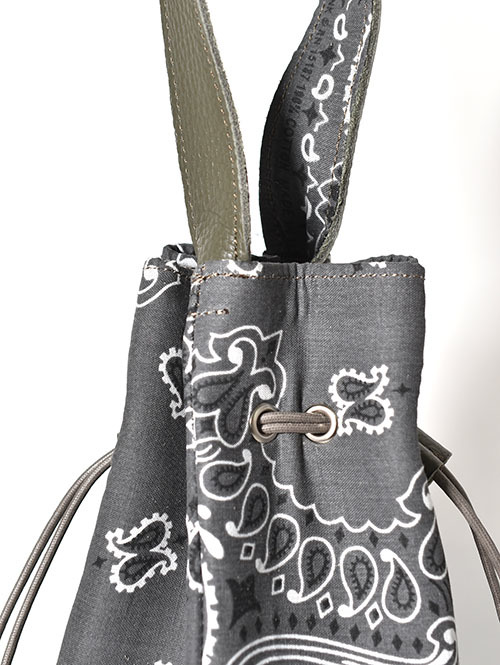 CROSSED ARROWS バンダナ　レザー巾着　Khaki