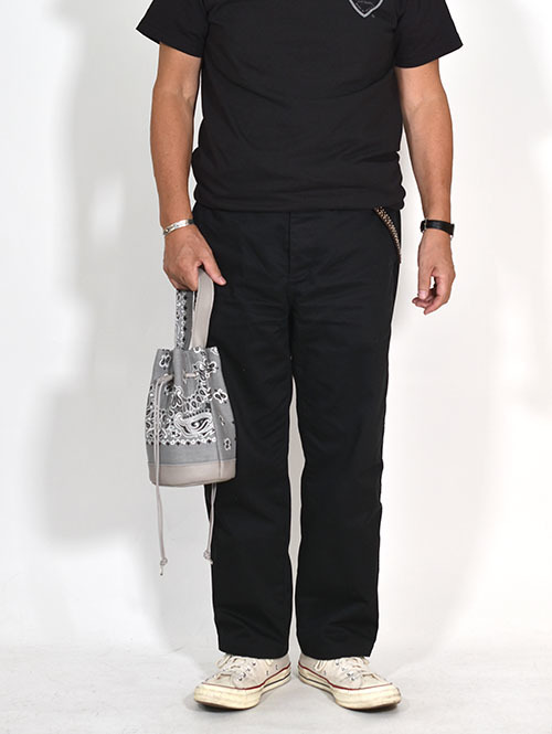 CROSSED ARROWS バンダナ　レザー巾着　Grey