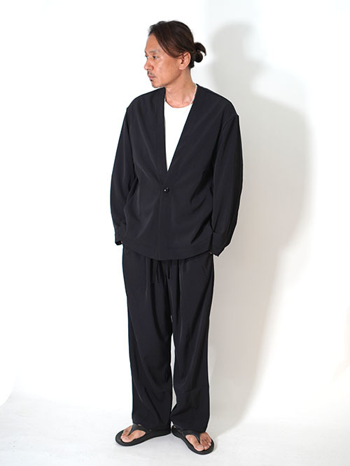 LA MOND TWILL TWIST CENTER SEAM PANT