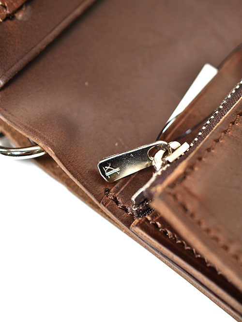CROSSED ARROWS クロムレザー スタッズ チェーン穴付きトラッカーウォレット- Brown/Silver/Turquoise