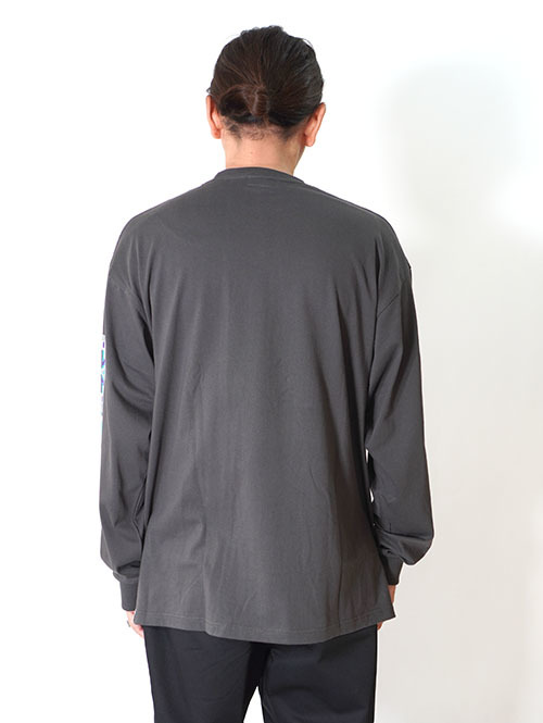 ILL ONE EIGHTY -"DINE" L/S TEE　Black