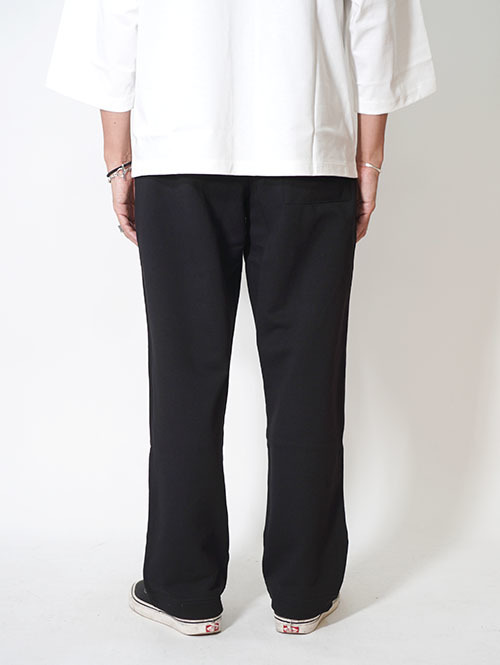 W.A.T.C STUDIO Straight-Leg Relaxed Sweatpants - Black