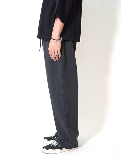 W.A.T.C STUDIO Straight-Leg Relaxed Sweatpants - Vintage Black