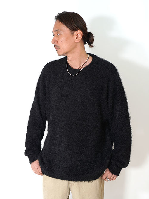 MALIBU FARM SHAGGY KNIT Crew - Black