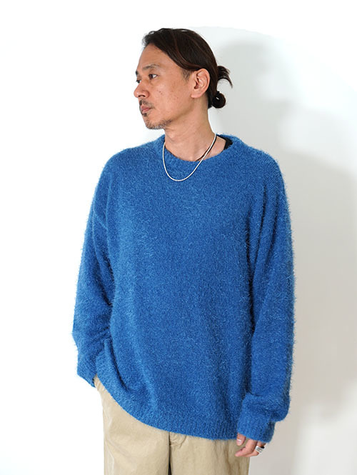 MALIBU FARM SHAGGY KNIT Crew- Blue