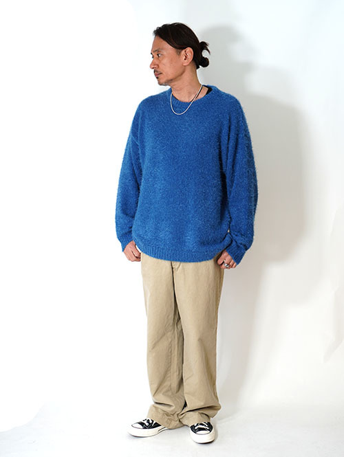 MALIBU FARM SHAGGY KNIT Crew- Blue