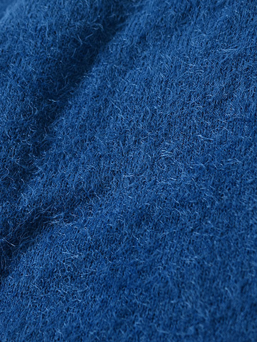 MALIBU FARM SHAGGY KNIT Crew- Blue