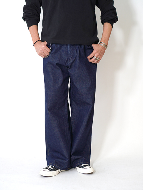 Wrangler　ワイド デニムパンツ
