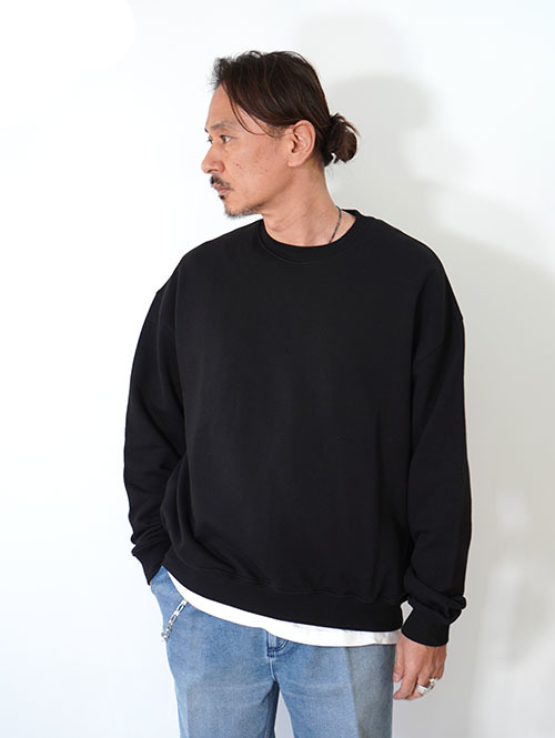 W.A.T.C STUDIO  Oversized Crewneck Sweat - Black