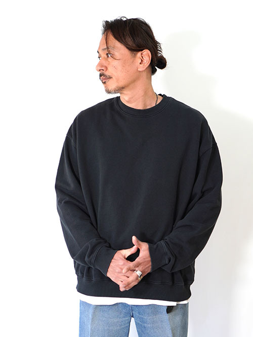 W.A.T.C STUDIO  Oversized Crewneck Sweat - Vintage Black