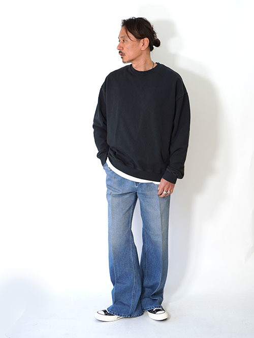 W.A.T.C STUDIO  Oversized Crewneck Sweat - Vintage Black