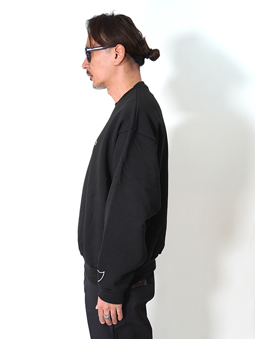 HTC Sweat Shirt #Laap Flower Stone Crew  - Black