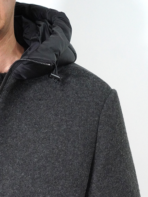 SSEINSE インサレーション フードジャケット-Black/Charcoal