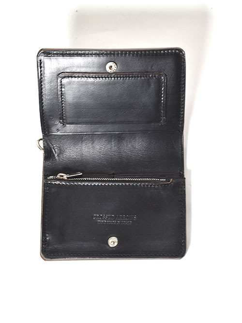 CROSSED ARROWS 　クロムレザー　スタッズ　チェーン穴付きトラッカーウォレット-　Black/Silver/Turquoise