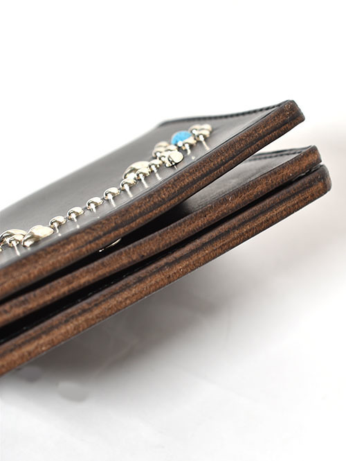 CROSSED ARROWS 　クロムレザー　スタッズ　チェーン穴付きトラッカーウォレット-　Black/Silver/Turquoise