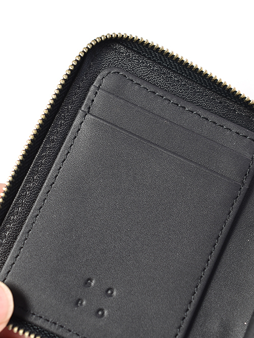 SOPO ROUND ZIP PURSE - Black