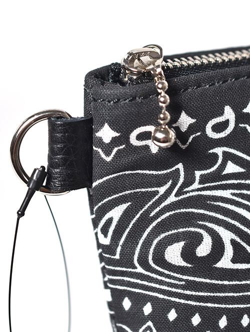 CROSSED ARROWS  バンダナ柄 ポーチ