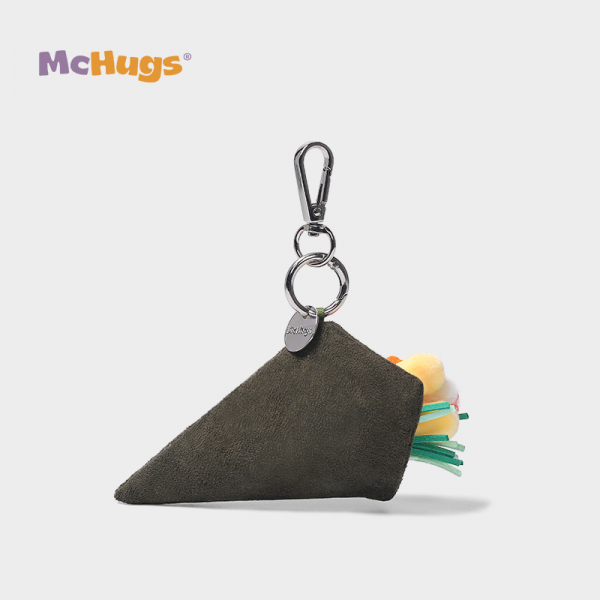 Mchugs Crab Stick Hand-rolled Sushi Bag Charm（マックハグス）すし　クラブスティックハンドロールスシバッグチャーム　手巻き寿司　カニカマ　チャーム　　寿司