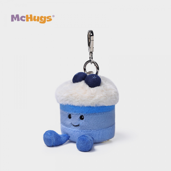 Mchugs Blueberry Cake Bag Charm（マックハグス）ブルーベリーケーキバッグチャーム　ケーキ　ブルー　チャーム　